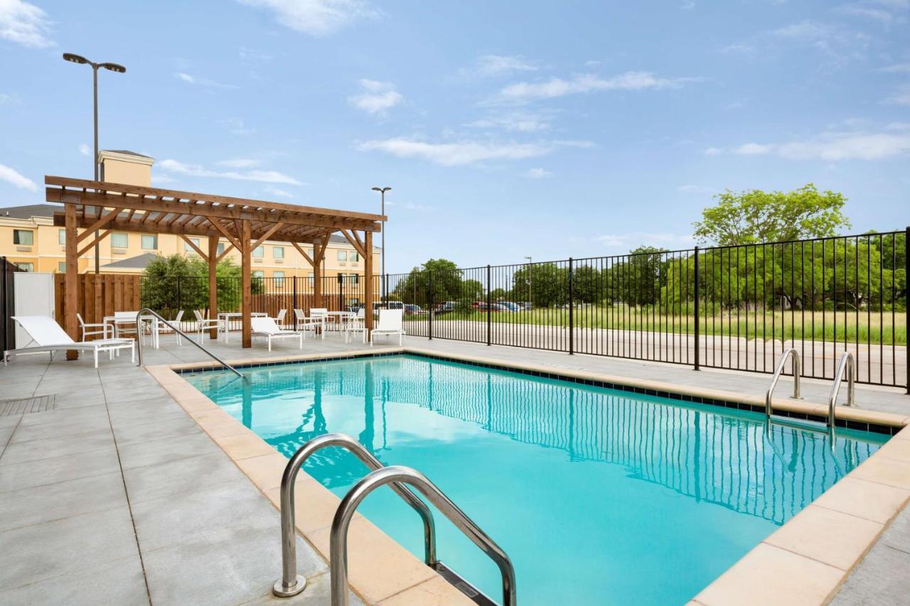 Country Inn & Suites By Radisson, New Braunfels, Tx Exteriör bild